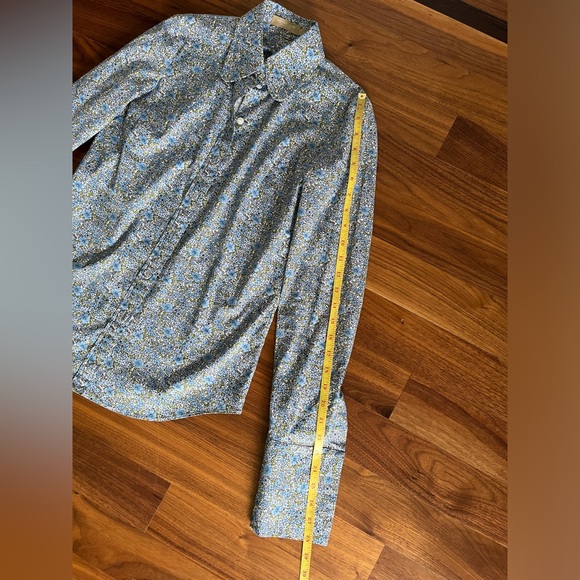 Michael Kors Collection French cuff blue floral print buttoned shirt US2 - Picture 7 of 10